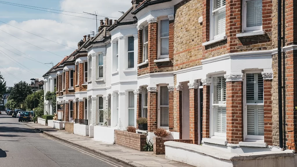 How to Buy a Property in the UK as an Expat