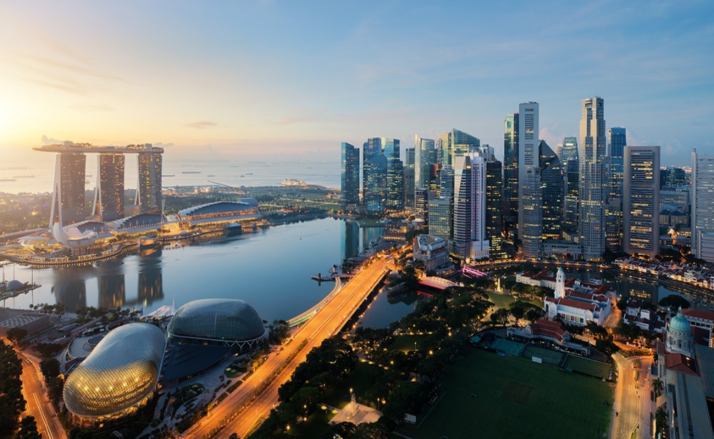 Investing for Expats- Strategies, Structures, and the Search for Global Financial Stability.jpg