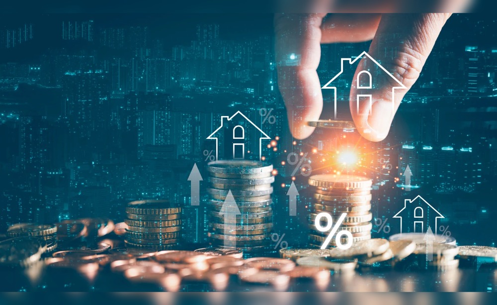 ETFs vs Property for Australians in Singapore: A Strategic Investment Dilemma
